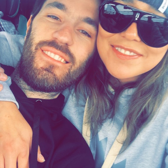 Meet your Posher, Jenn - Picture 6 of 11